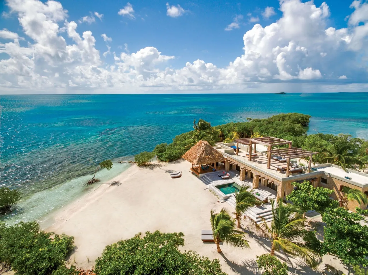 8944 honeymoon hotel views