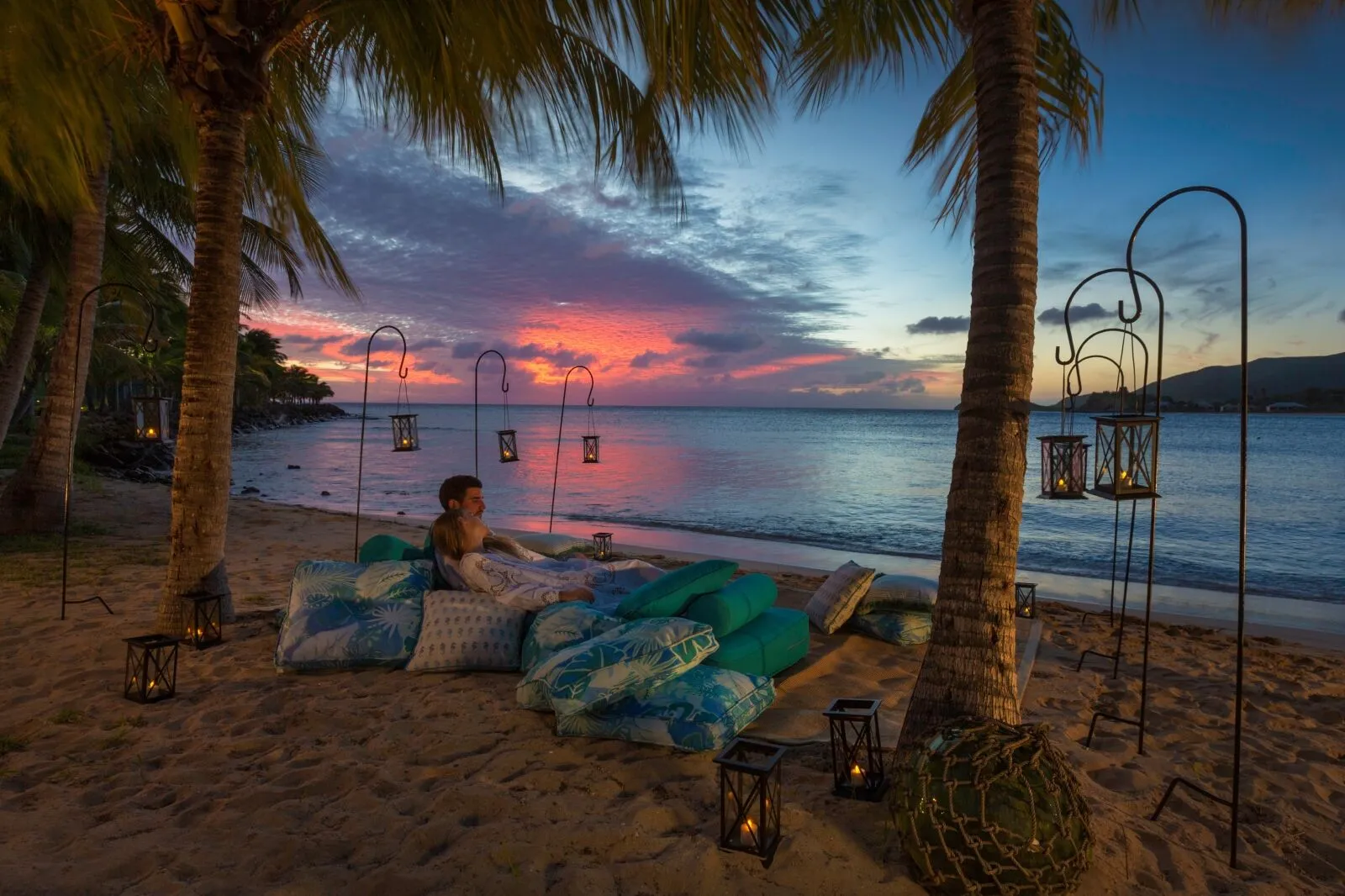 9064 caribbean resort dining