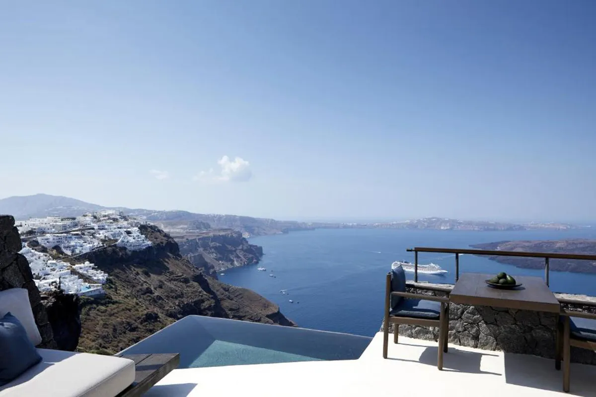 9084 canaves oia epitome