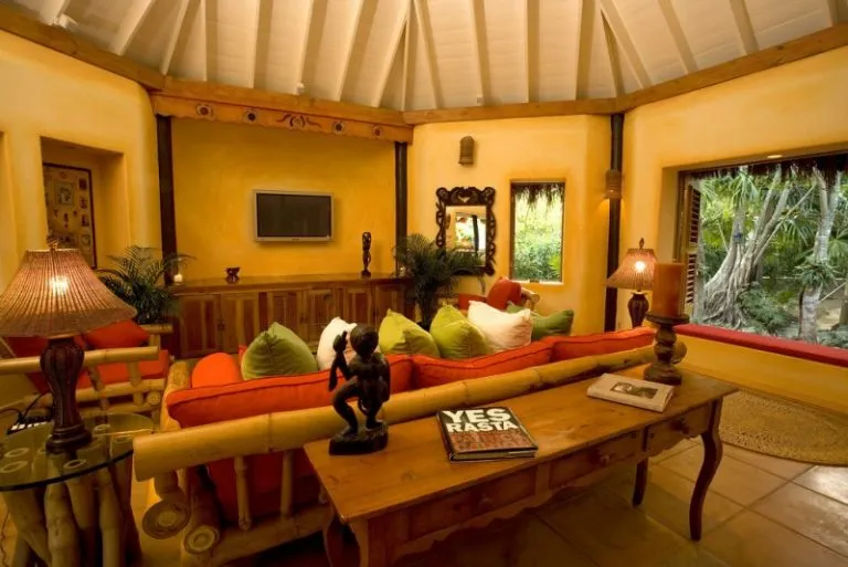 9115 cabin jacuzzi night