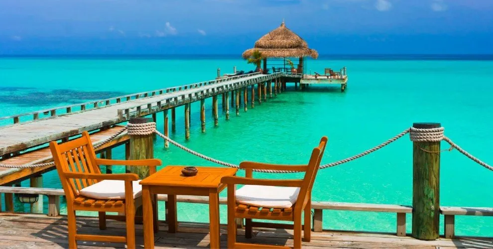 9152 mauritius couple dinner