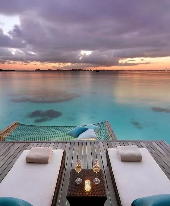 9188 couple honeymoon