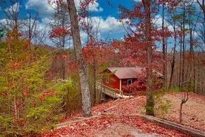 9202 gatlinburg hiking trails