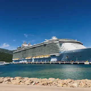 /img/9241-cruise-ship-activities.webp