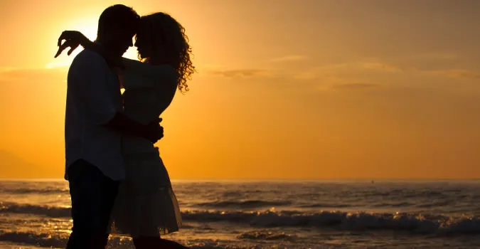 9254 couple on cruise hawaii