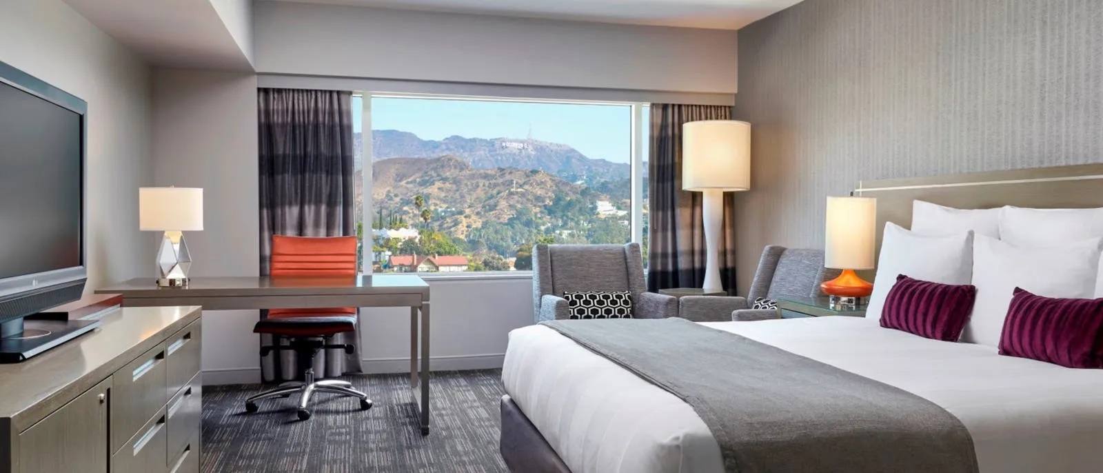 9298 hotel room luxury