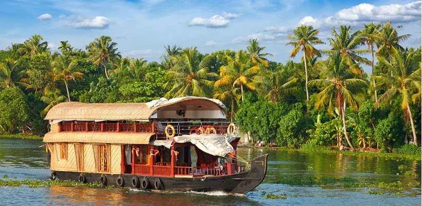 9301 kerala honeymoon boat house 5