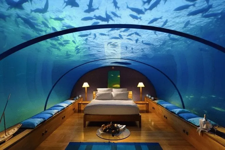 9323 flight upgrade miles points