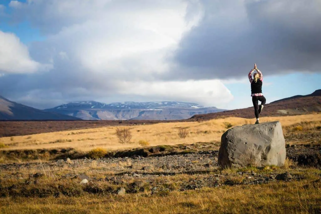 9334 iceland honeymoon packing