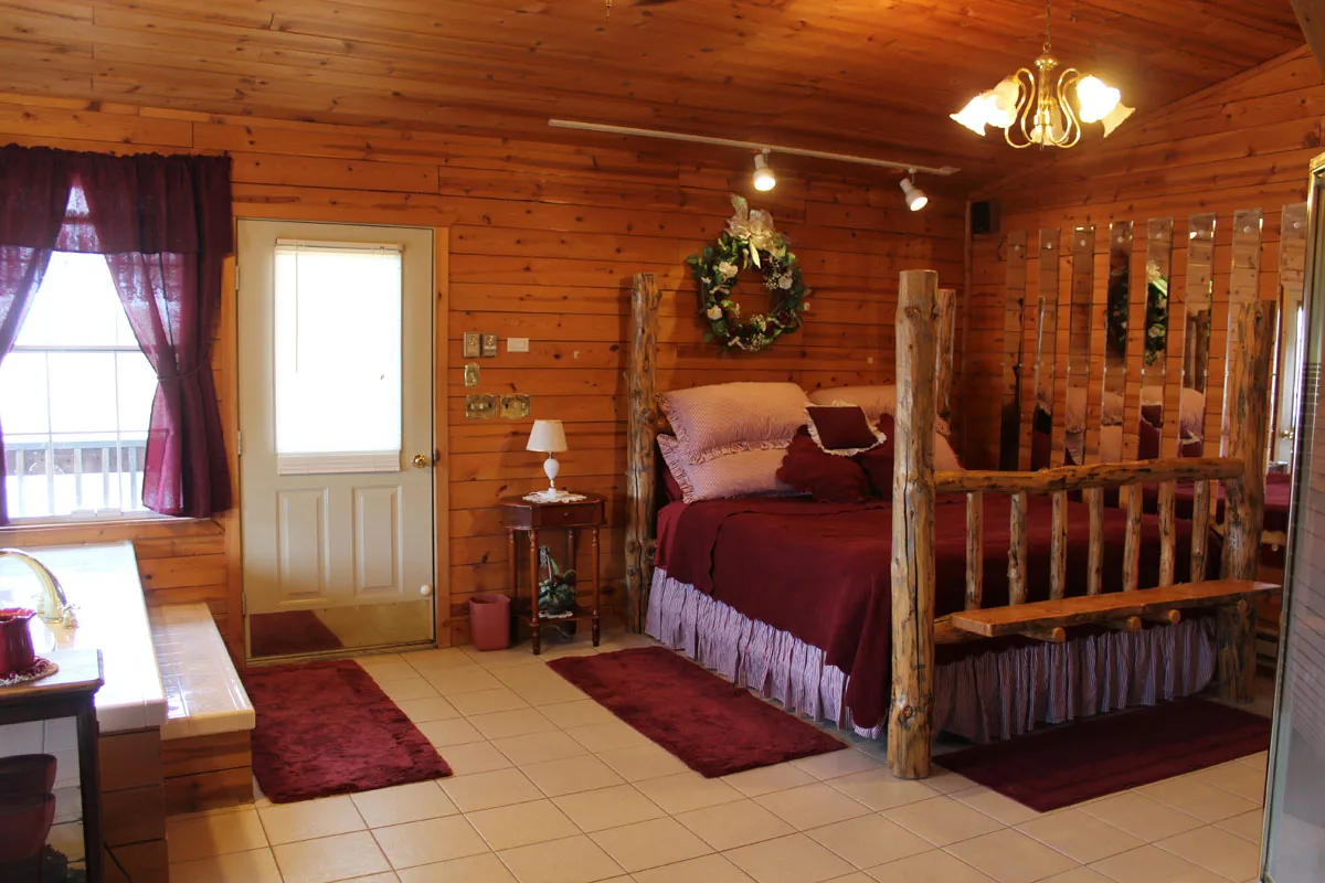 9335 oklahoma honeymoon cabin couple