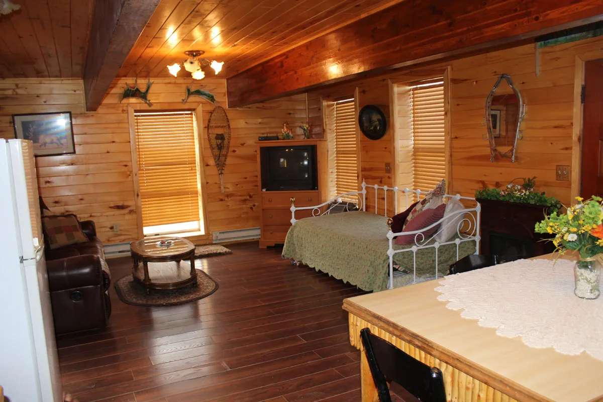 9335 oklahoma honeymoon cabin jacuzzi